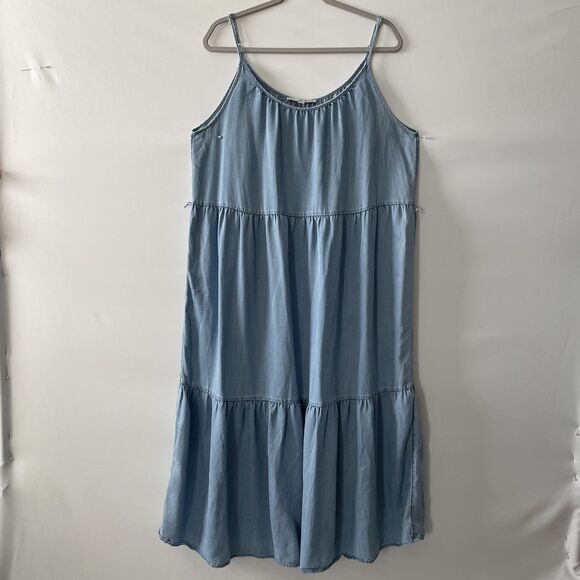 LOFT Dresses & Skirts - LOFT Tiered Dress Sleeveless Blue Chambray Women's Size L